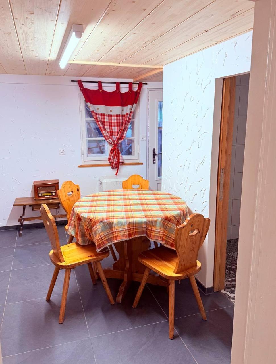 Vintage Apartment By Apartments Capricorn Gsteigwiler ภายนอก รูปภาพ